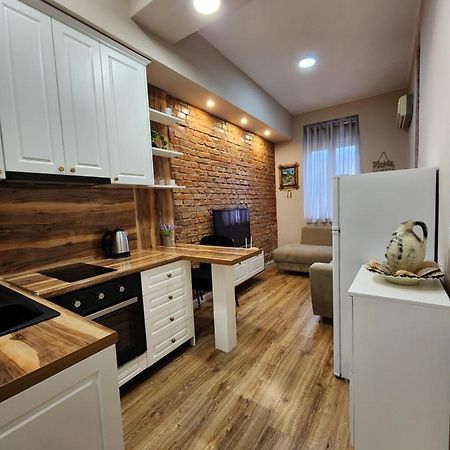 Apartament Be My Guest Tirana Zewnętrze zdjęcie