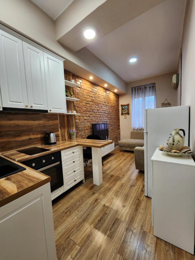Apartament Be My Guest Tirana Zewnętrze zdjęcie